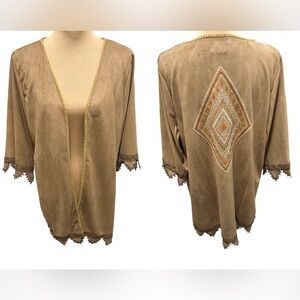 NWT Hayden Southwestern Boho
Embroidered Faux Suede Kimono Top Open Festival XL.